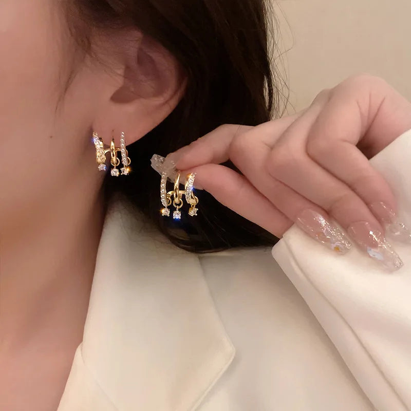 Bright Crystal Luxury Korean Unusual Claw Stud Irregular Pearl Earring