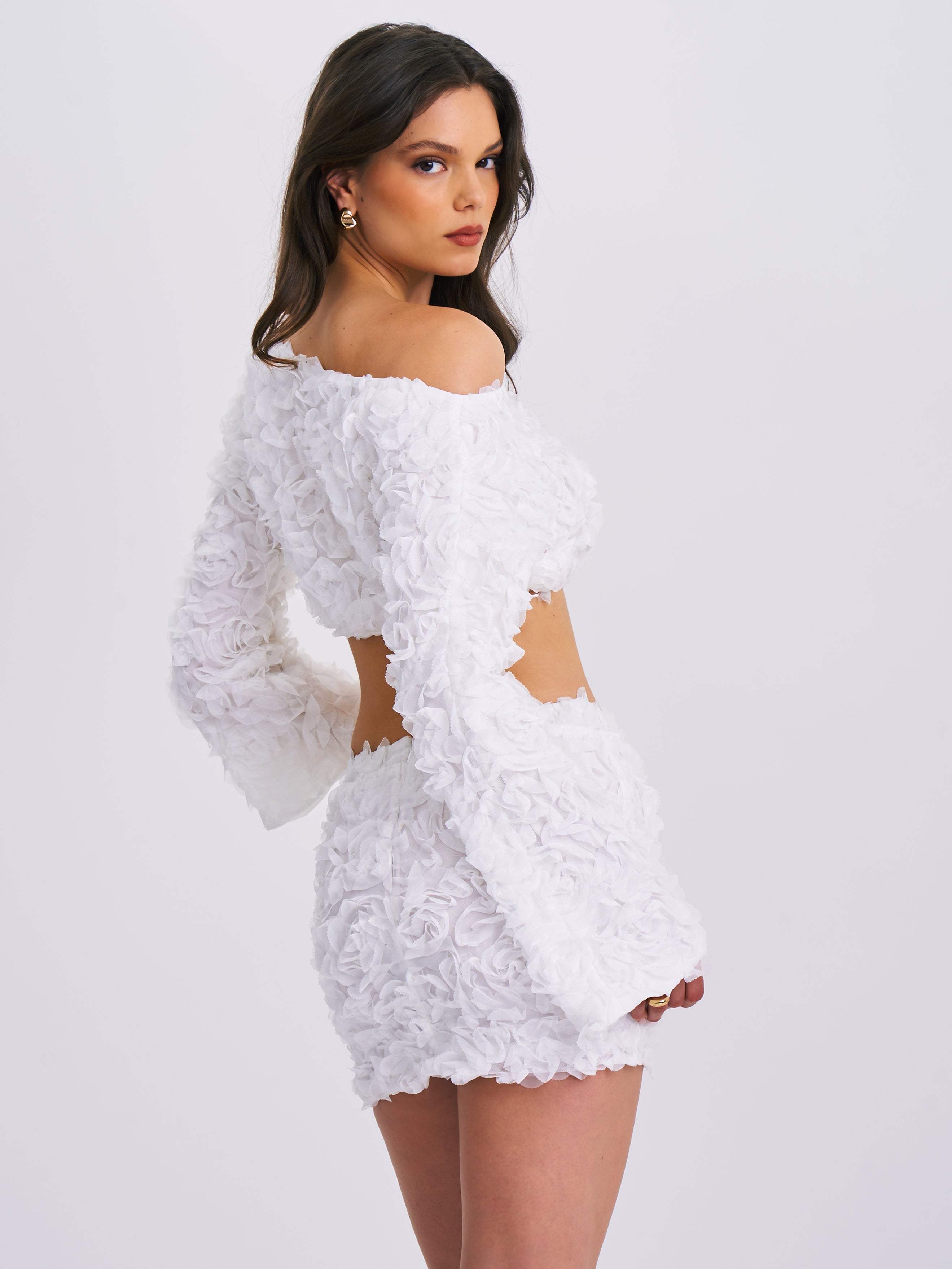 Qiana White Floral AppliquèŒ?Long Trendy Sleeve Off Shoulder Crop Top