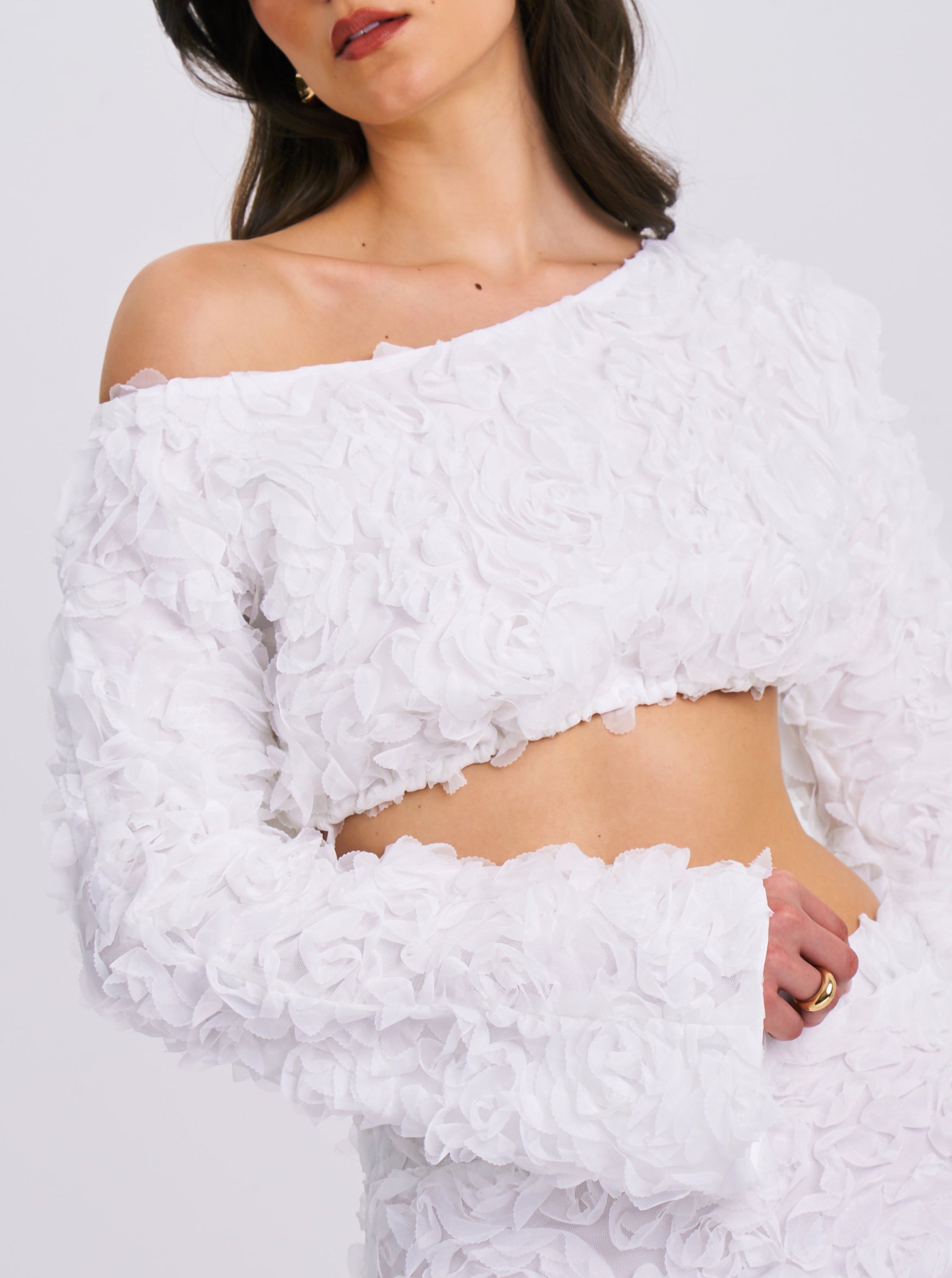 Qiana White Floral AppliquèŒ?Long Trendy Sleeve Off Shoulder Crop Top