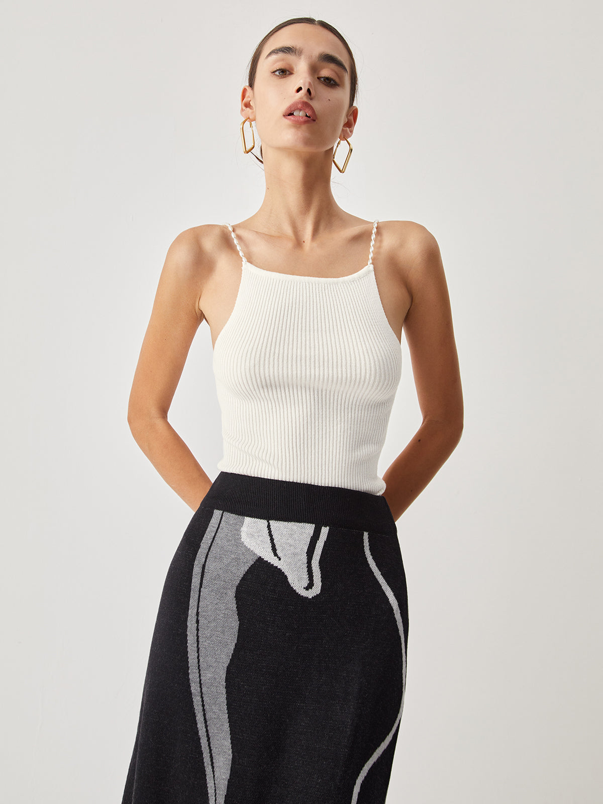 Pearl Strap Graceful Rib Cami Top