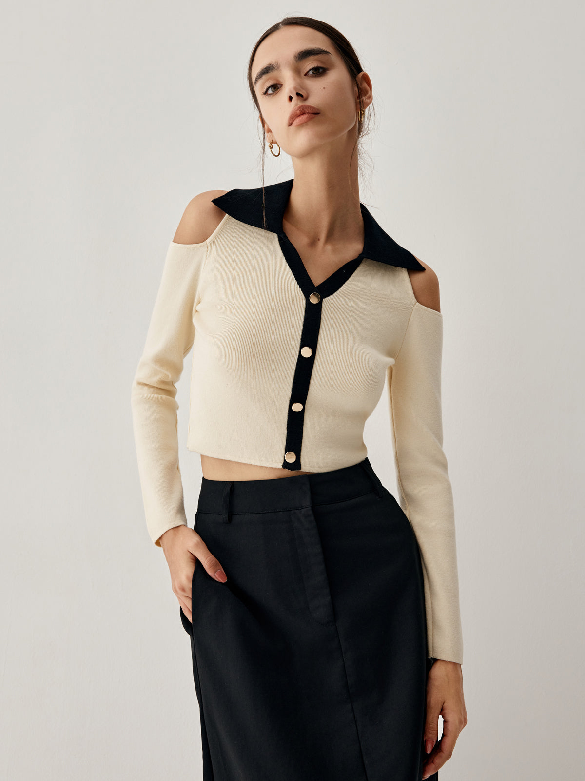 Colorblock Open Collar Cutout Modern Crop Long Sleeve Top