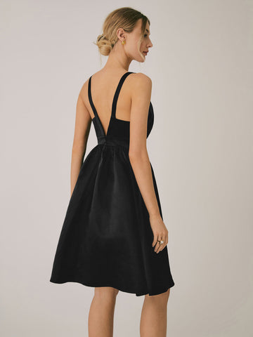 Solid V Graceful Neck Short Dress