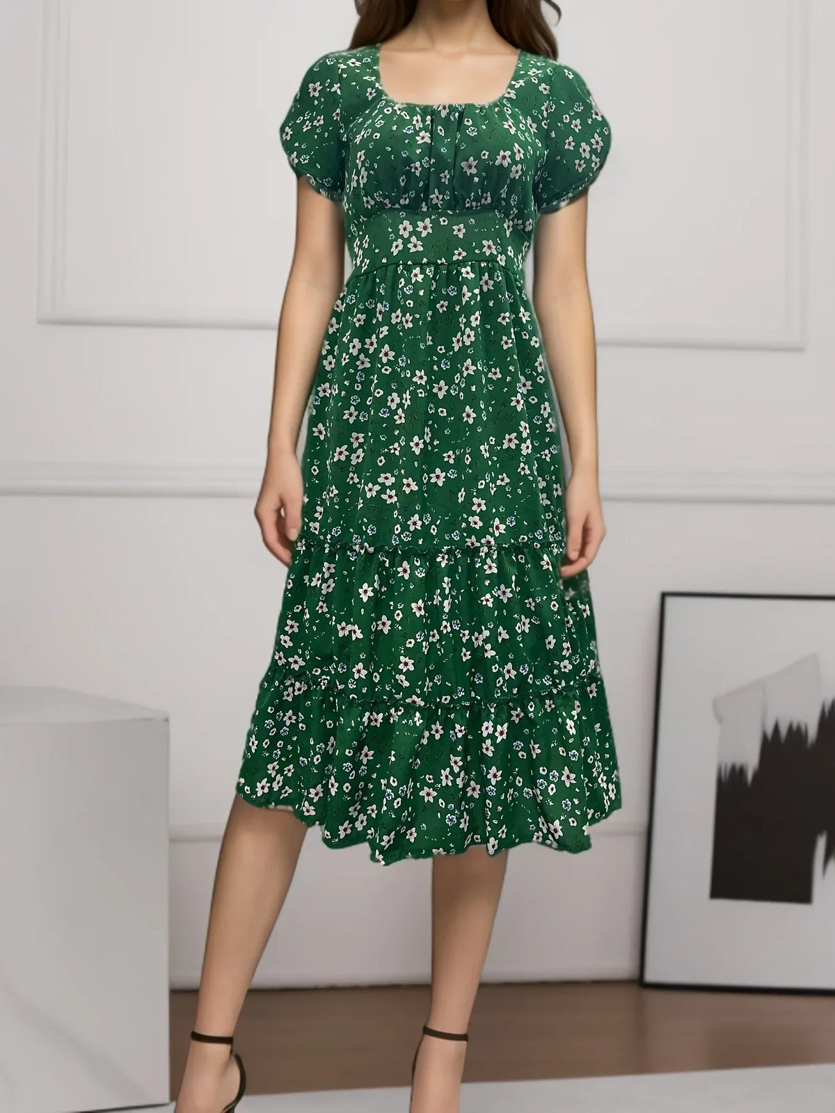 Elegant Floral Prints Square Neck Short Puff Sleeve Midi Dress