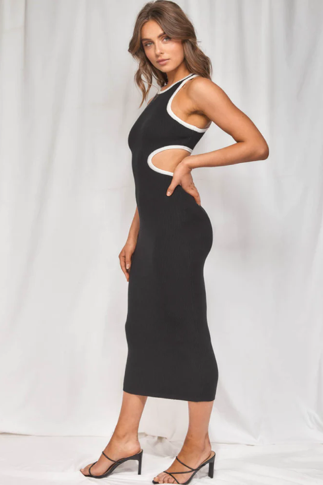 Claudia Elegant Midi Dress